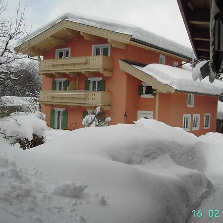 Haus Senoner Acomodação com café da manhã Kitzbühel Exterior foto
